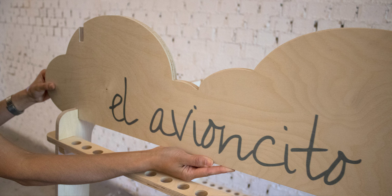 Pieza nube expositor